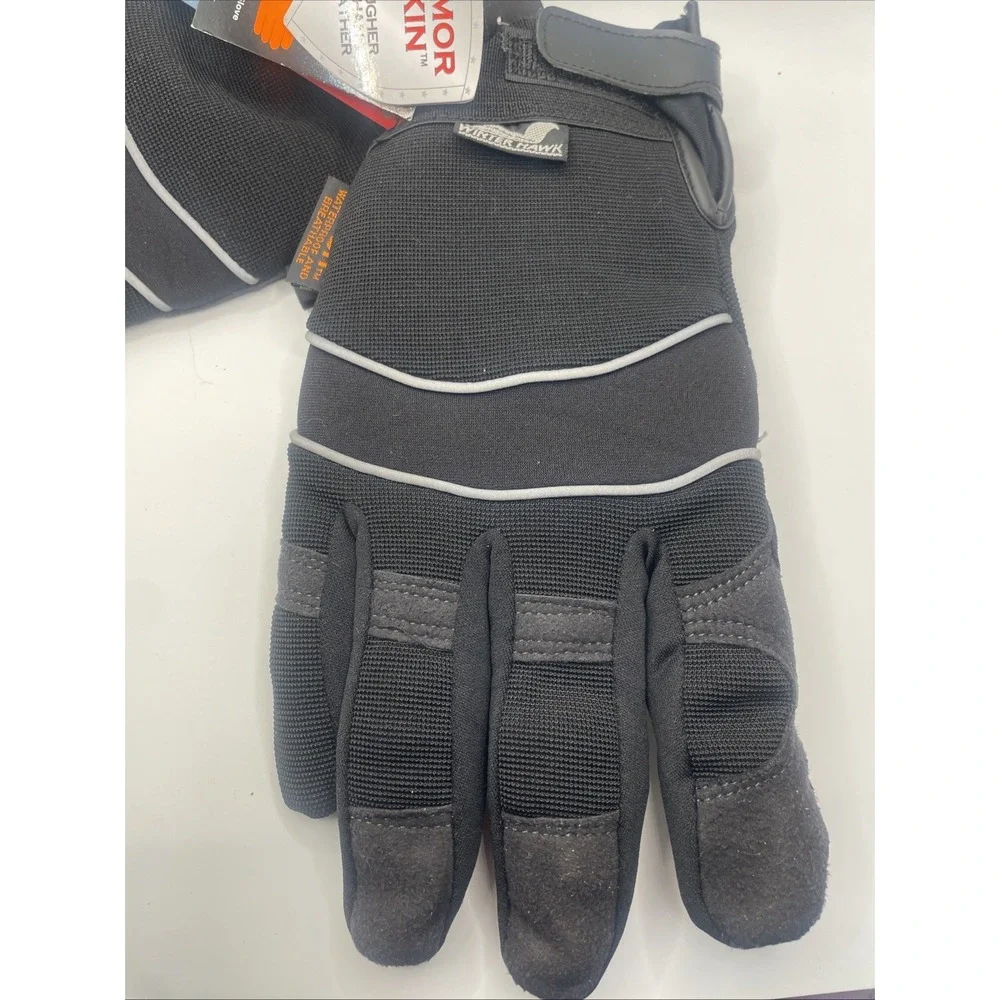 pair of‎ SteepGear Winter Hawk full-finger gloves